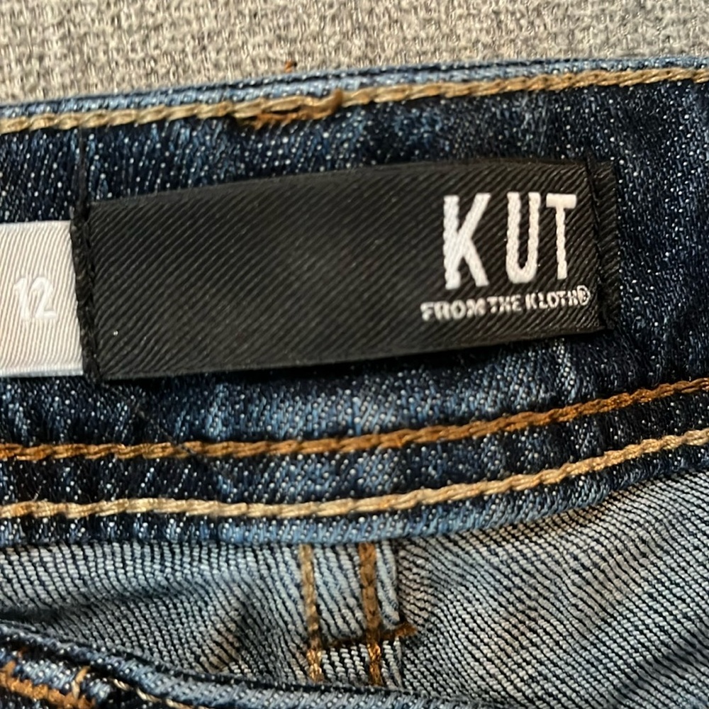 Kut from the Kloth Cameron straight leg jeans